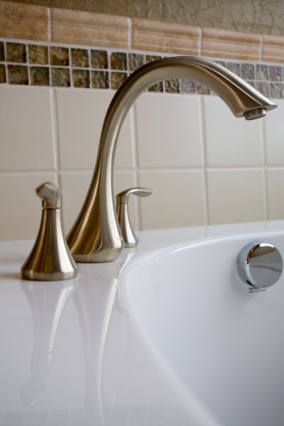 Bathtub Faucet Repair in Charlotte